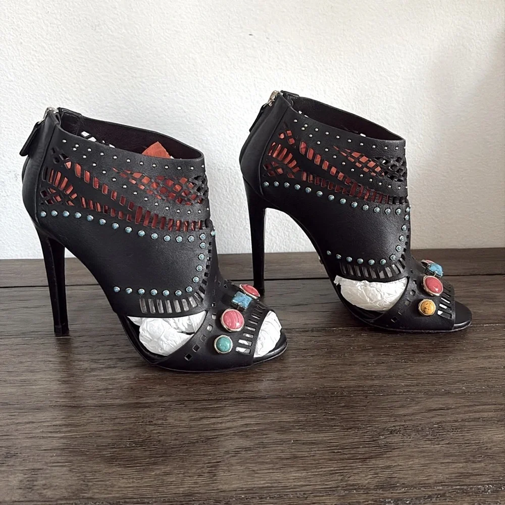 [Gucci] Black Lika Bejeweled Studded Toe Stiletto Heels Women’s EU/IT 36 / US 6 - Picture 4 of 13